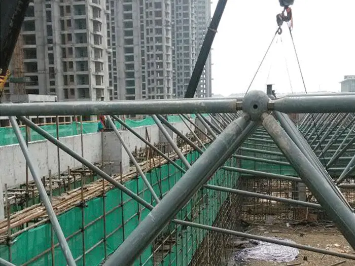 迪庆国际会展中心网架